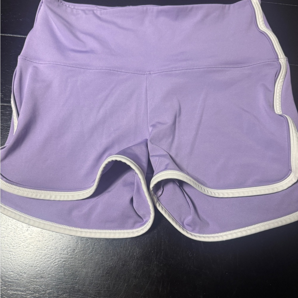 PINK Victoria's Secret Lavender Athletic Shorts size large